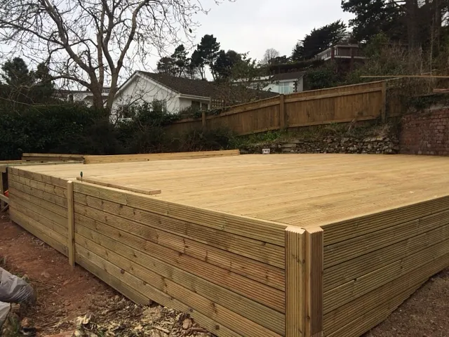 landscaping services paignton