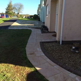 landscaping services paignton