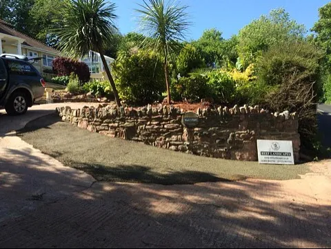 landscaping services paignton